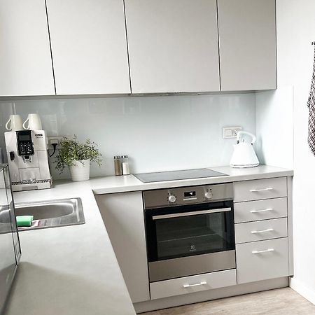 Nowoczesny Apartament - Blisko Centrum Varsó Kültér fotó